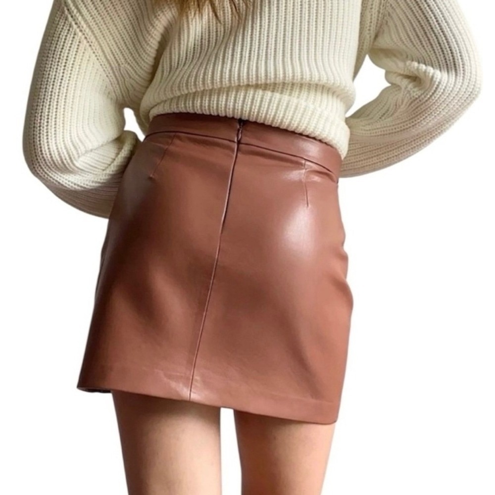 Wilfred Aritzia Vegan Leather Mini Skirt Womens 4 Brown Front Slit Academia New - Picture 13 of 13